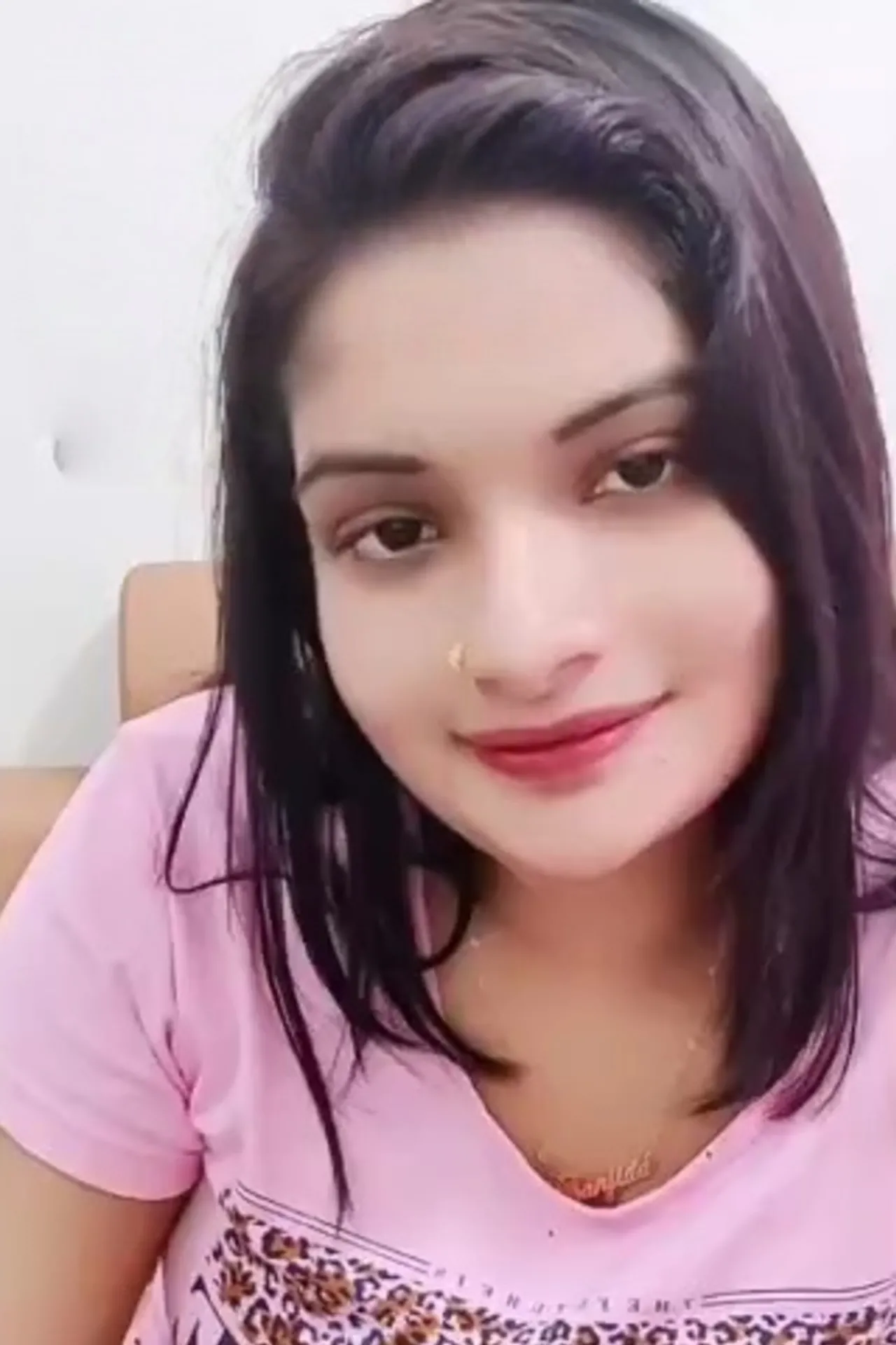 Cute bangla Girl Fariya Nude Show on Chamet