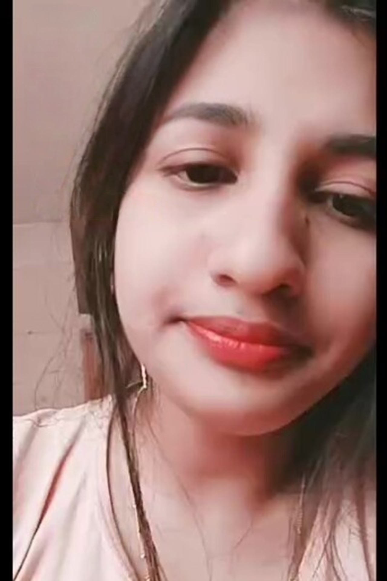 So ha from Bangladesh Showing Boobs Fingering on Chamet Live with Face