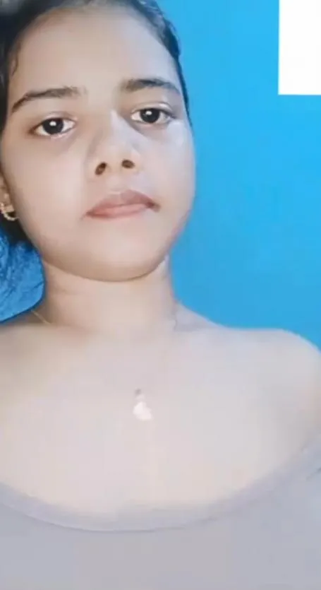 callmebeby from Bangladesh Licking Boobs and Rubbing and Fingering Pussy on Chamet Live with Face