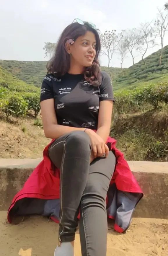 Beautiful Sexy GF full nude 10 Photos + 3 Videos Collection