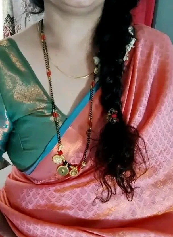 Telugu Aunty 🥻 Sexy Teacher Show Her Big Boobs