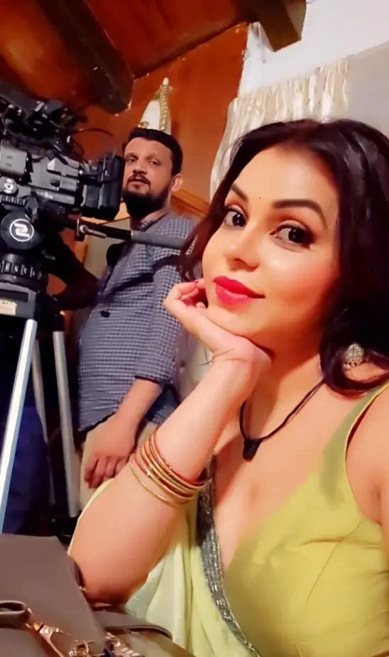 🥵Famous Webseries Actress Most Demanded Total 2 VIDEO'S Str!pped NUD€ by Co-actor F©king & Full NUD€ Bathtub VIDEO💦!! Don't Miss🥵🔥