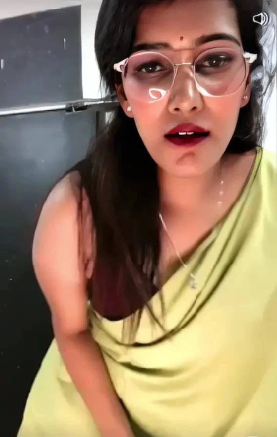 🥵Beautiful University Professor Pari Latest Most Surprising 9Min+ Premium Live Stripping Full Frontal NUDE with Full Face Pssy Closeup Fngring💦!! 🥵🔥