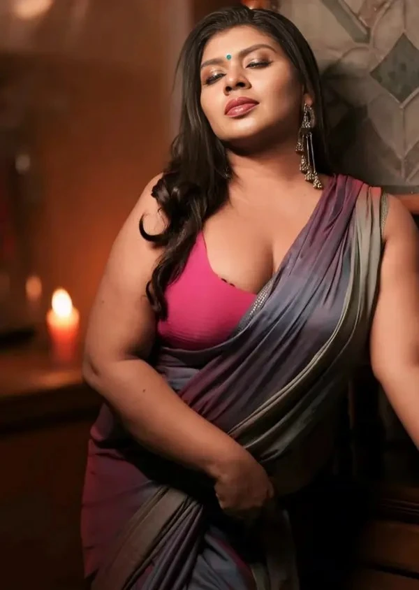 Magazine Model Soumy AKA soul___of___danseuse AKA nandana_krishna Exclusive Video Showing her Boobs and Pussy Fingering🥵🔥