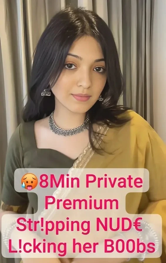 🥵Beautiful Insta Girl Latest Most Exclusive Surprising Full 8Min Private Premium Stripping NUDE with Full Face & Licking her Boobs Hot Expressions💦!! Don't Miss🥵