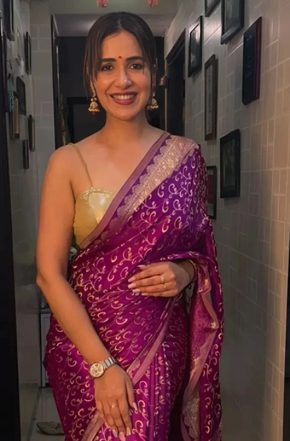 😍Beautiful Model and Insta Influencer Akshitaa Agnihotri Nude Hottest Expressions Showing her Boobs Lesbian Scene Private Live Bath Video Call🥵🔥