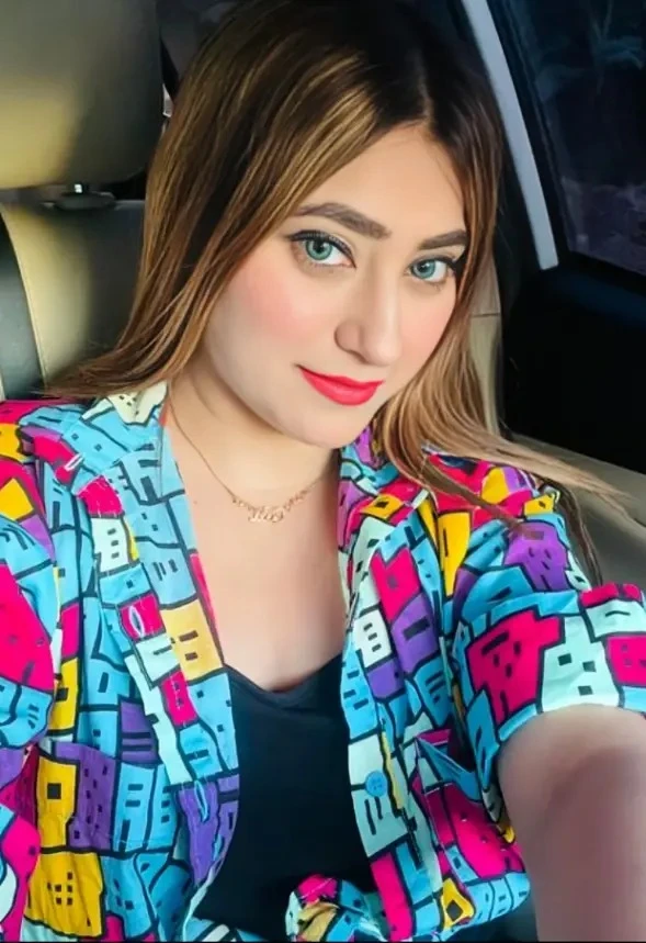 😍Muskan Chandio Viral Pakistani Tiktoker and Instagram Influencer Nude Trying to Cover her Boobs Clear Voice🥵