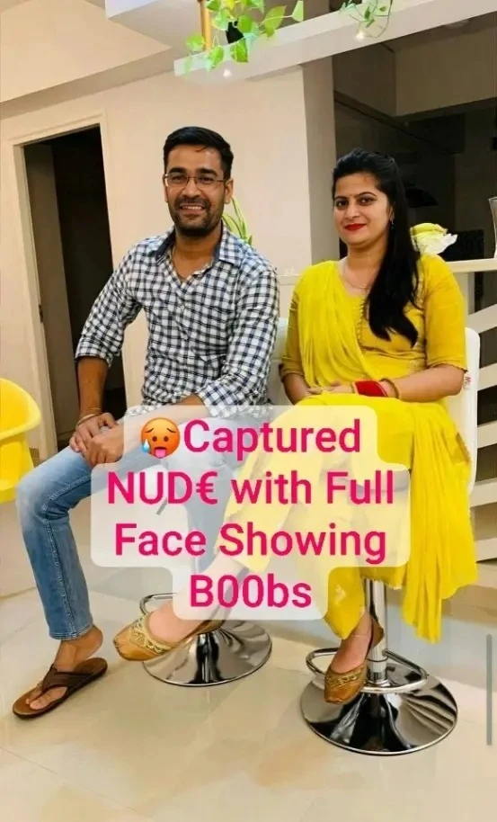 🥵Beautiful Desi Wife Captured Affair with Husband's Boss Captured NUDE Showing Boobs with Full Face💦!! 🥵🔥