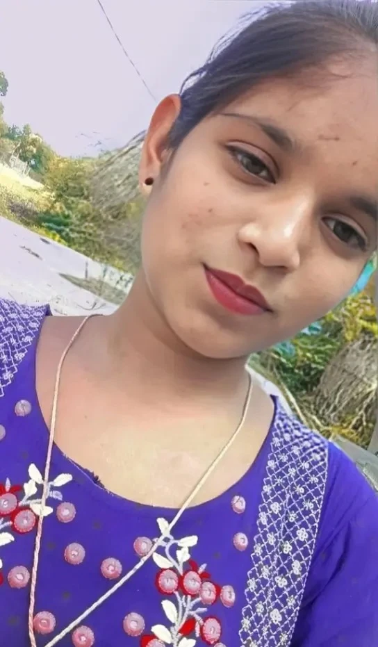 😍Desi GF Went Nude for Boyfriend 3 Videos Hottest Expressions Stripping and Showing her Boobs with Clear Face🥵💦